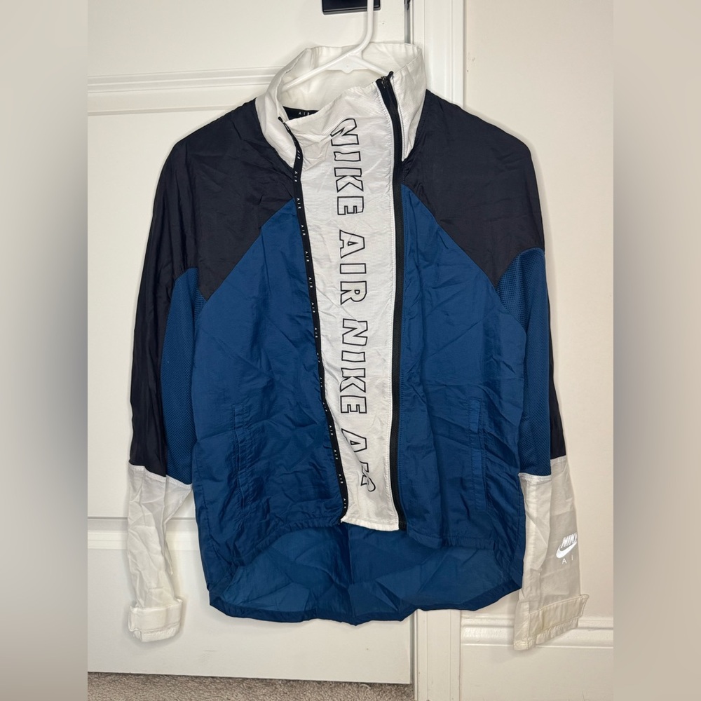 Nike Windbreaker Jacket